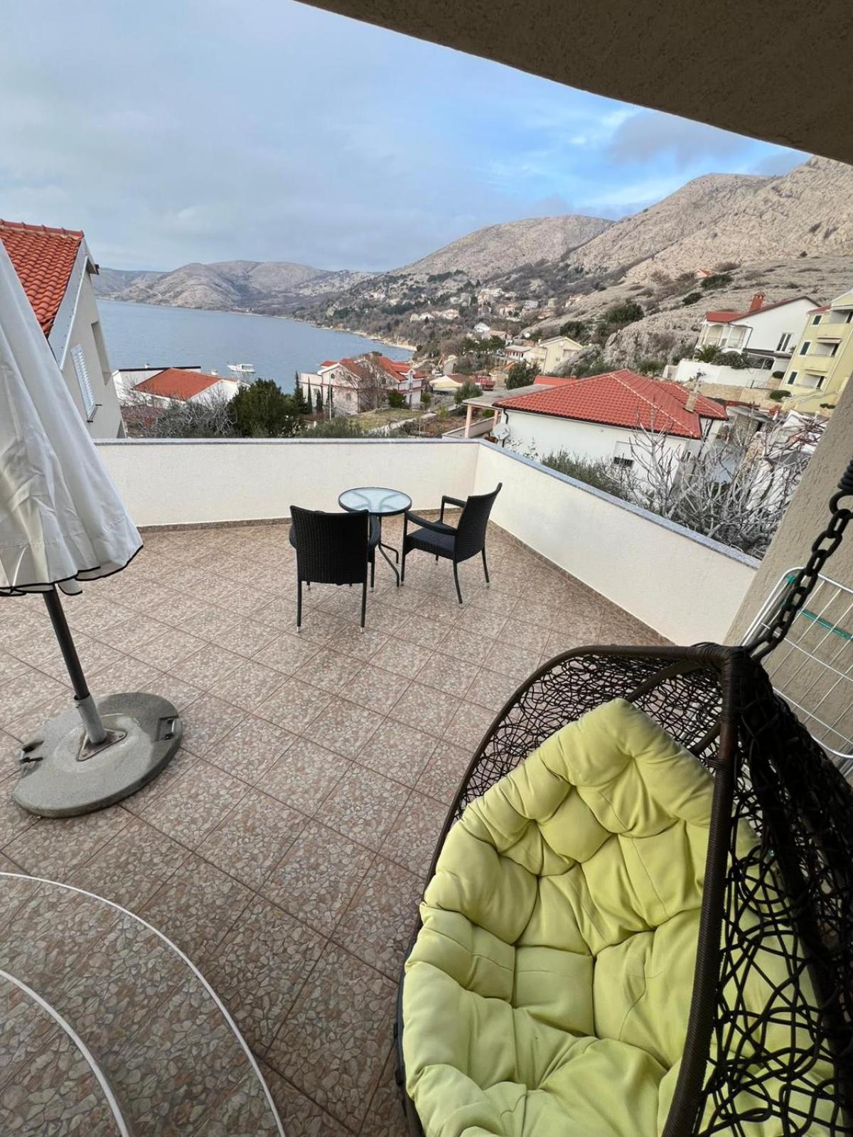 Bellevue Rooms Stara Baška エクステリア 写真