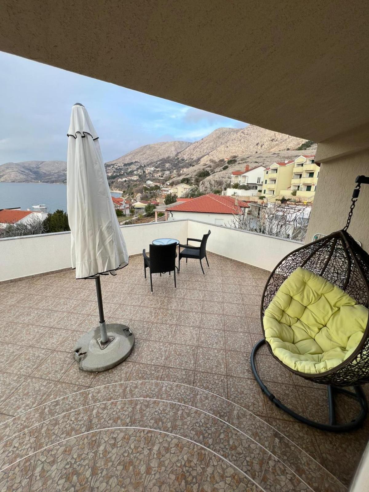 Bellevue Rooms Stara Baška エクステリア 写真
