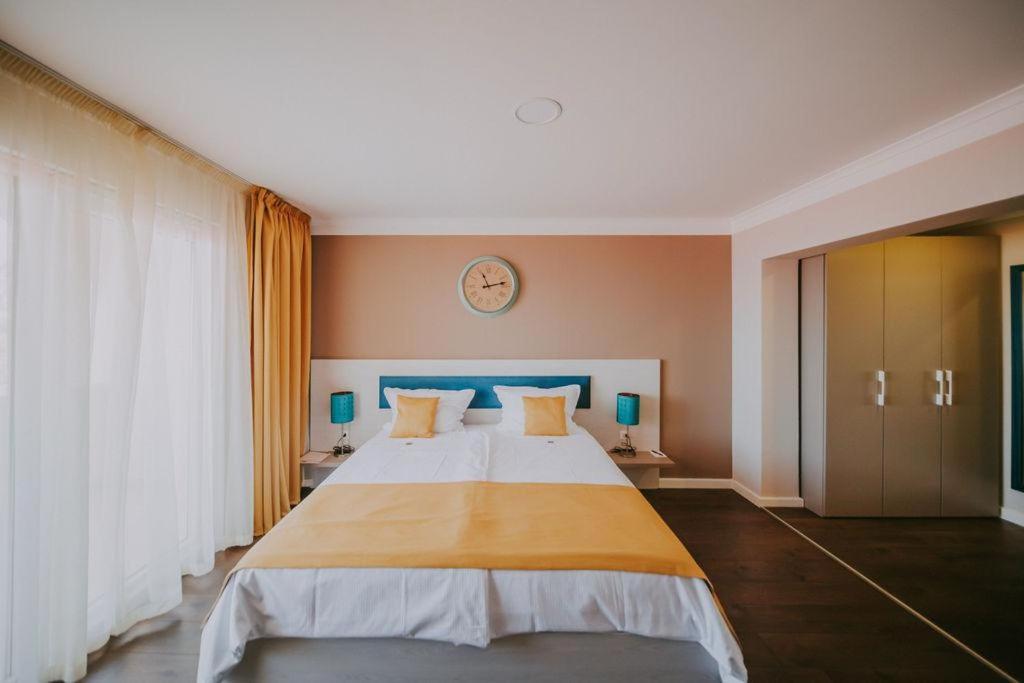 Bellevue Rooms Stara Baška エクステリア 写真