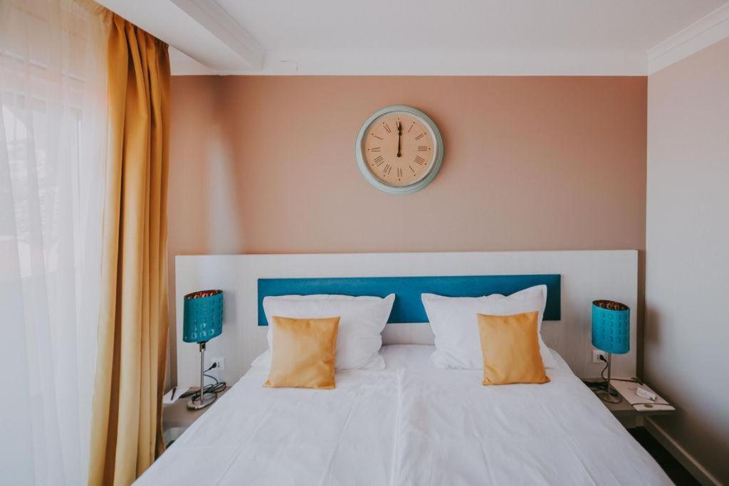Bellevue Rooms Stara Baška エクステリア 写真